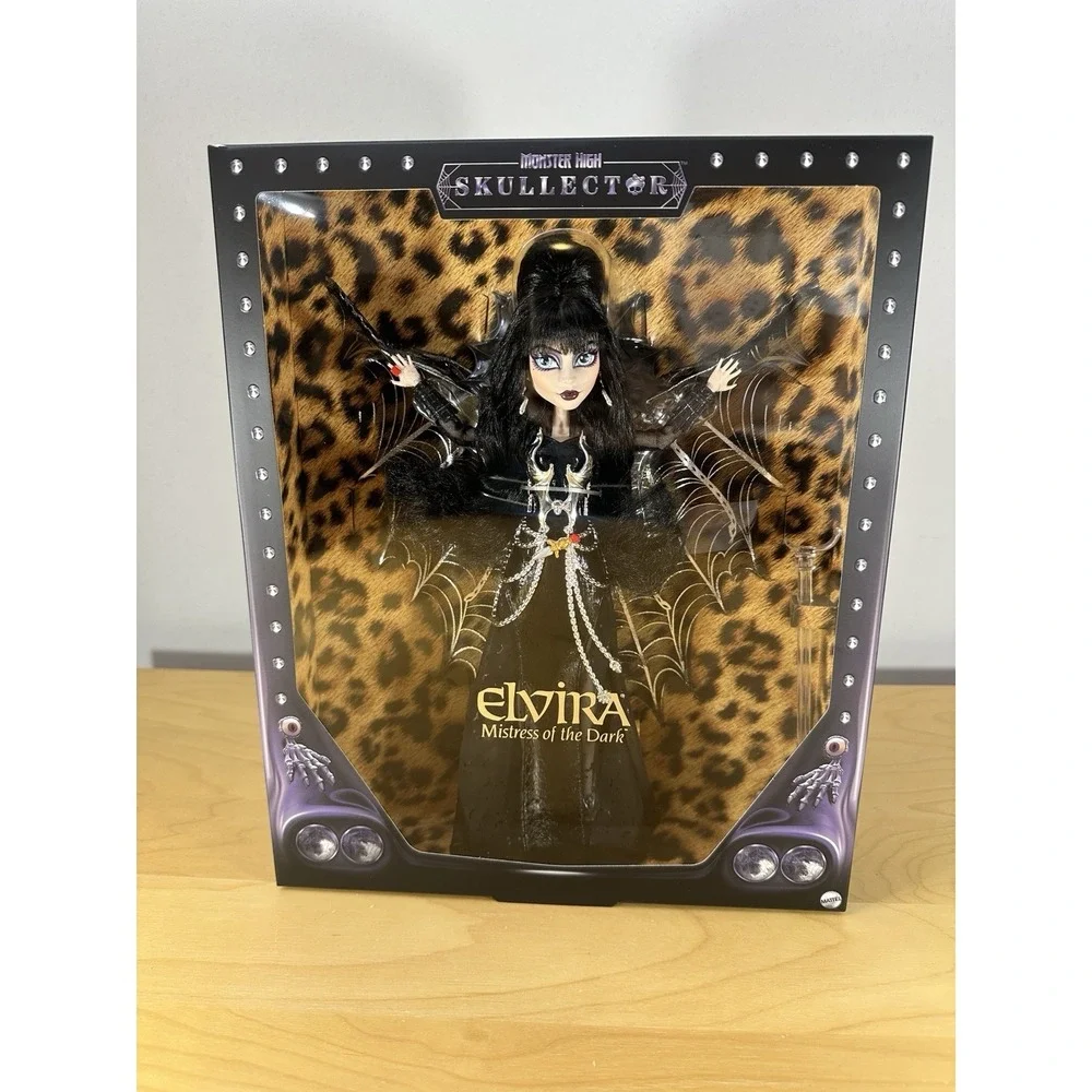 Monster High Skullector Elvira Mistress of The Dark Doll 2025 NIB